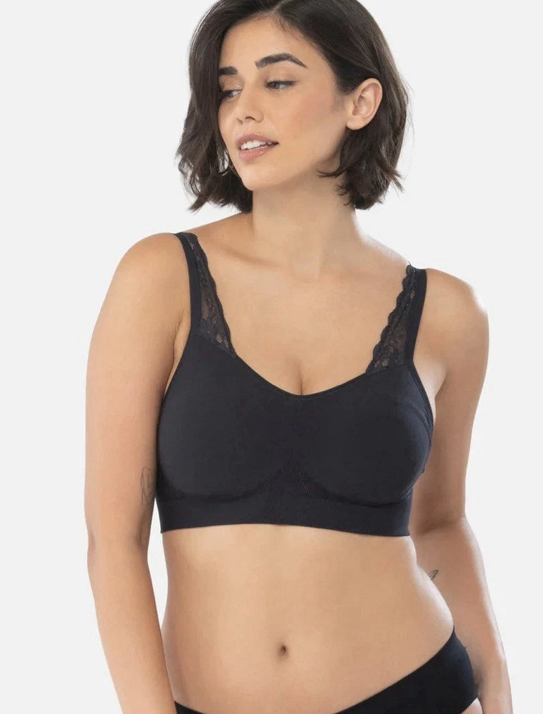 Underoutfit Lace Strap Bra – 445