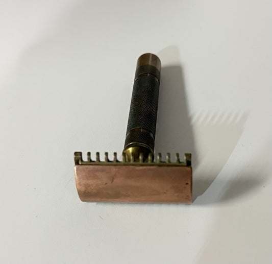 Vintage Gillette Old Type Open Comb Safety Razor Solid Handle Made in USA