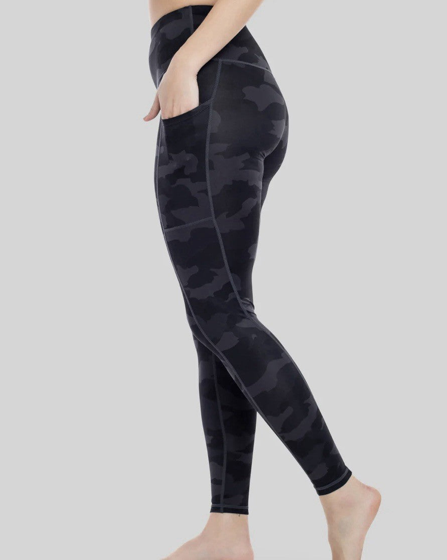 Nowsunday Ultrasoft Legging with Pocket - 1078 black camo, size small