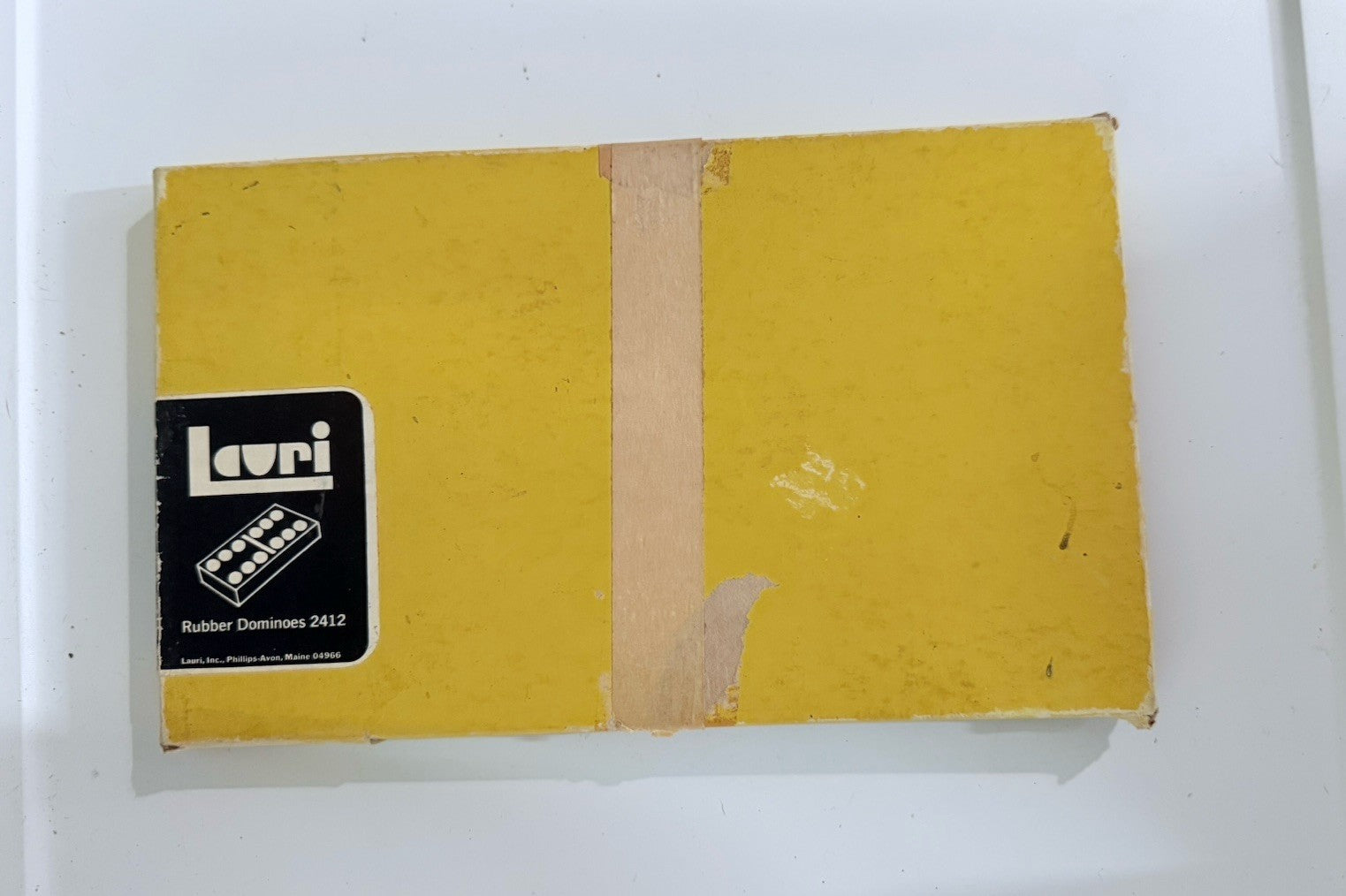 Vintage Lauri Rubber Dominoes -2412