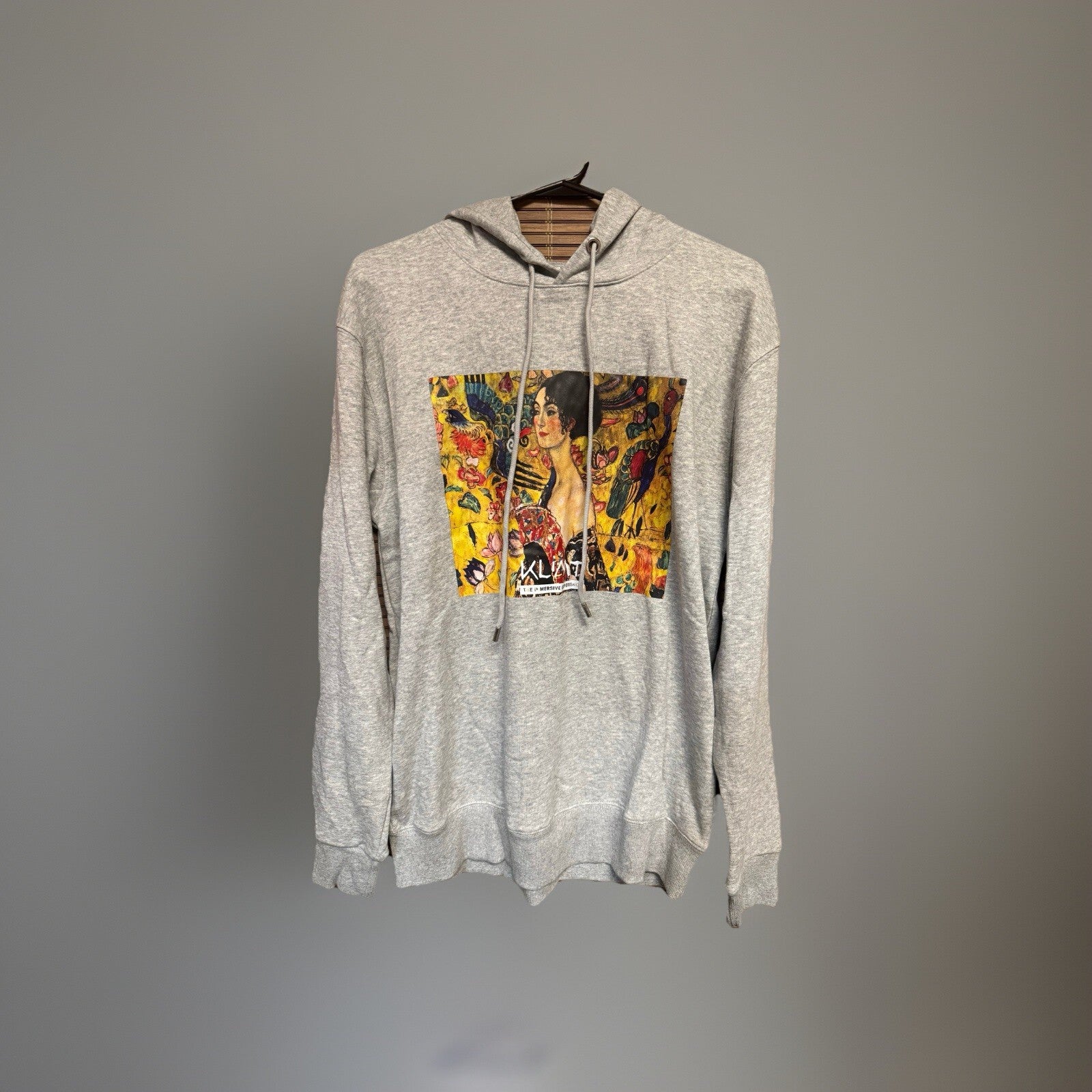 Gustav Klimt - Lady with a fan-Immersive Experience- Pullover Hoodie, Gray Large