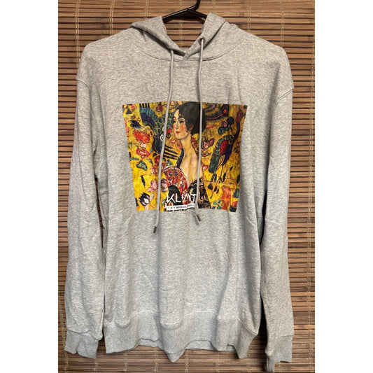 🧥 Gustav Klimt Lady with a Fan Hoodie Gray Pullover – Immersive Art Experience