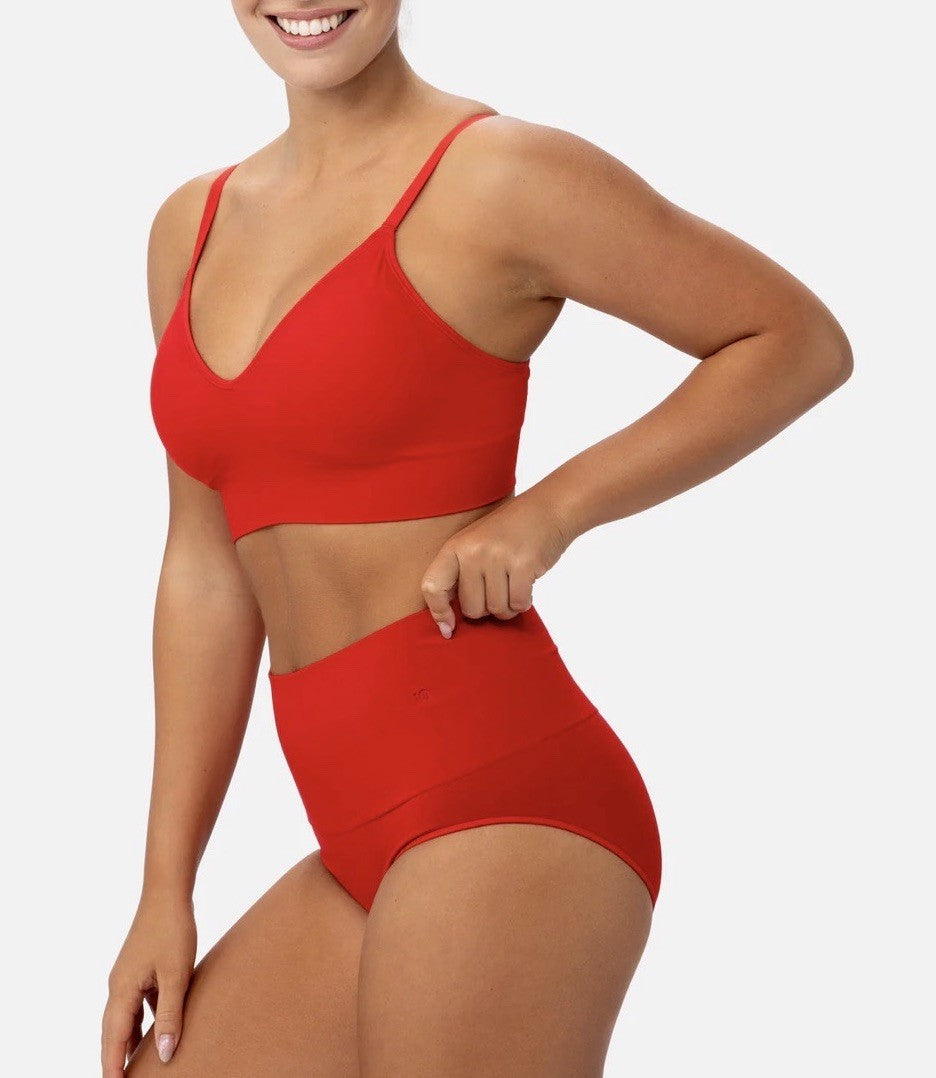 Underoutfit Smoothing at Waist Brief - 308, size Large Red
