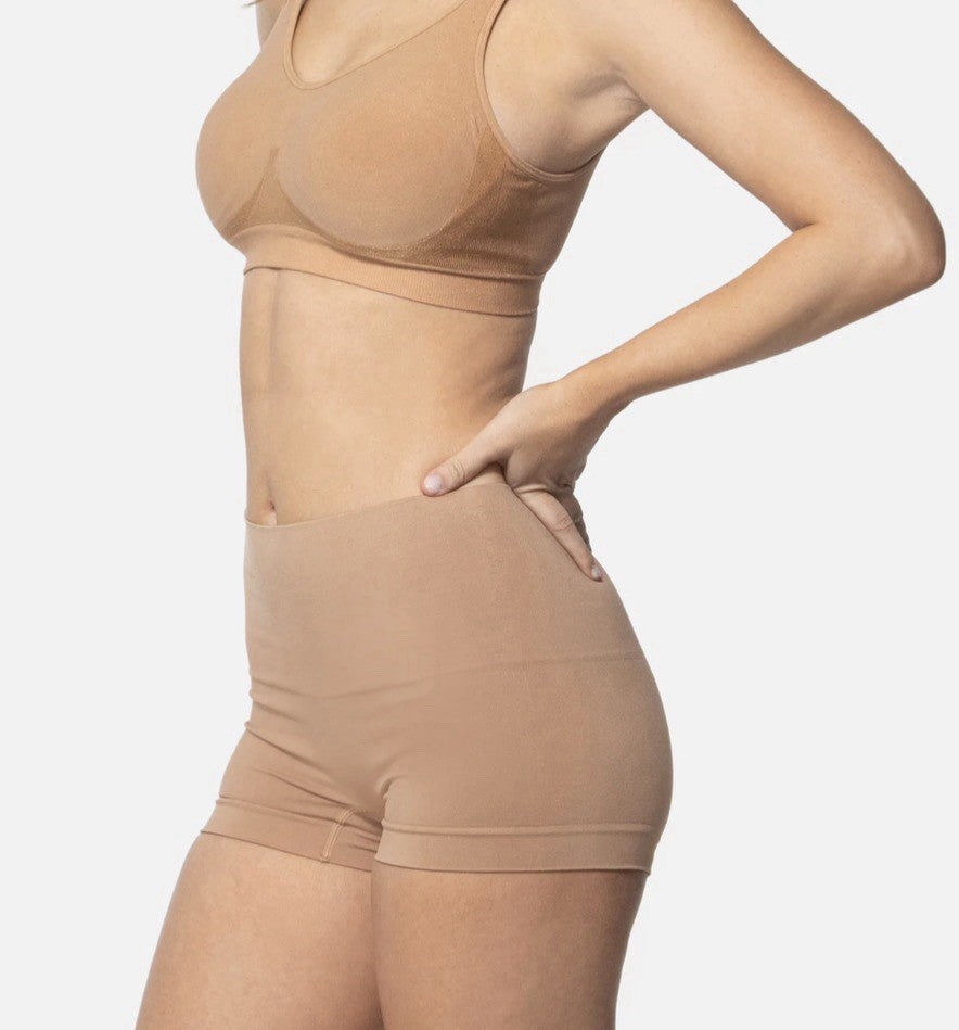 Underoutfit Smoothing at Waist Boyshort - 330 size Med, Coffee