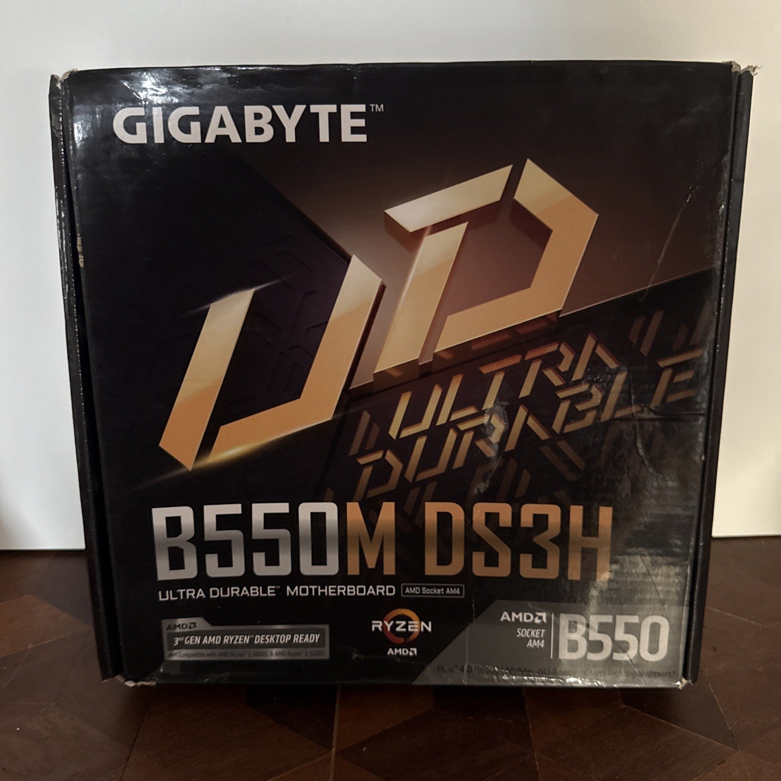 Gigabyte B550M DS3H AC AM4 mATX Motherboard WiFi New Sealed